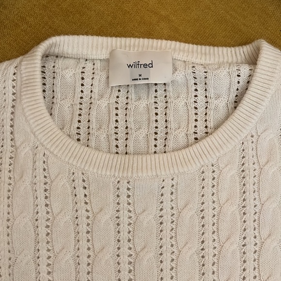 Aritzia Library Sweater - Medium - Picture 4 of 11